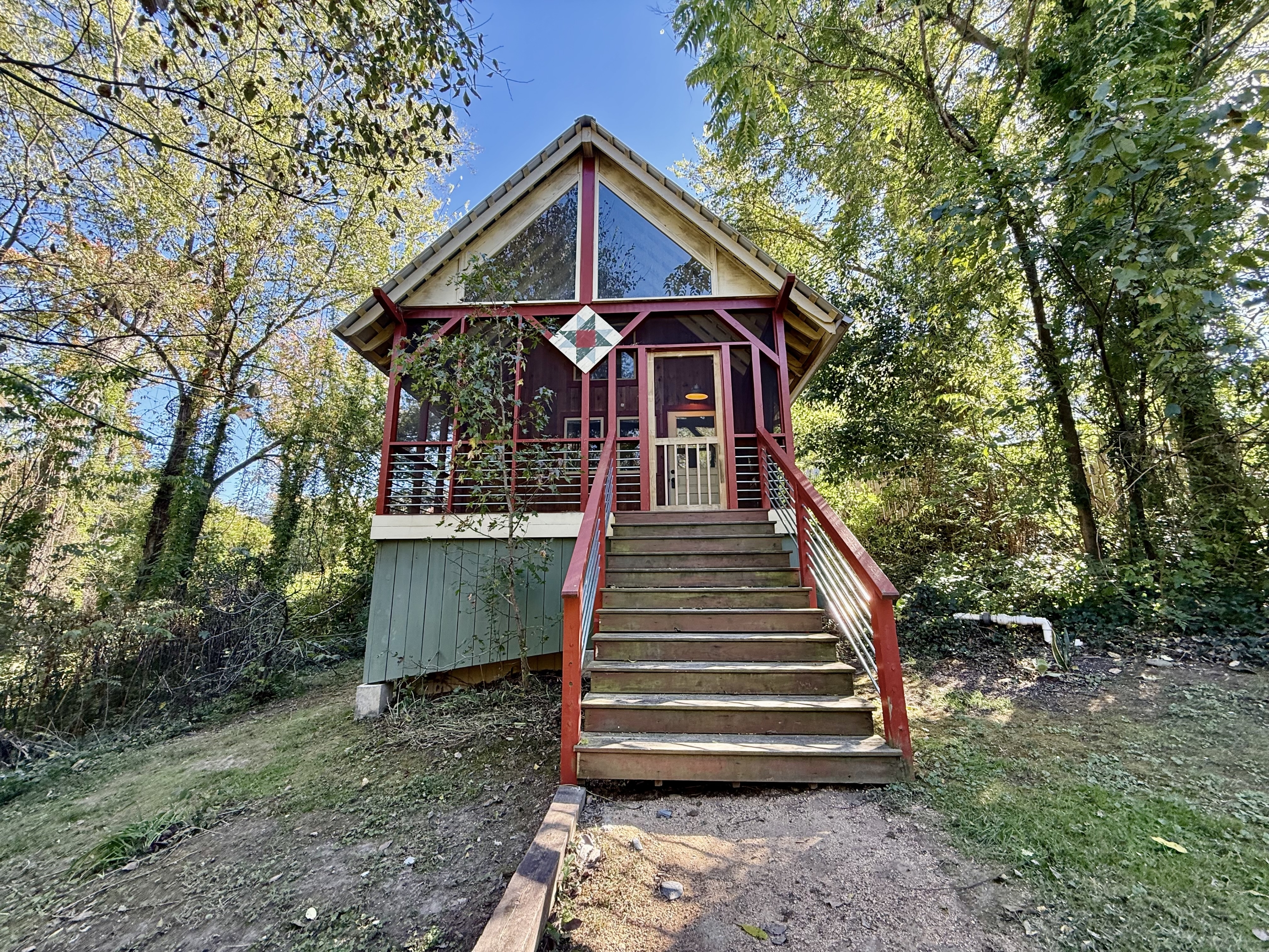 574 Primitive Street