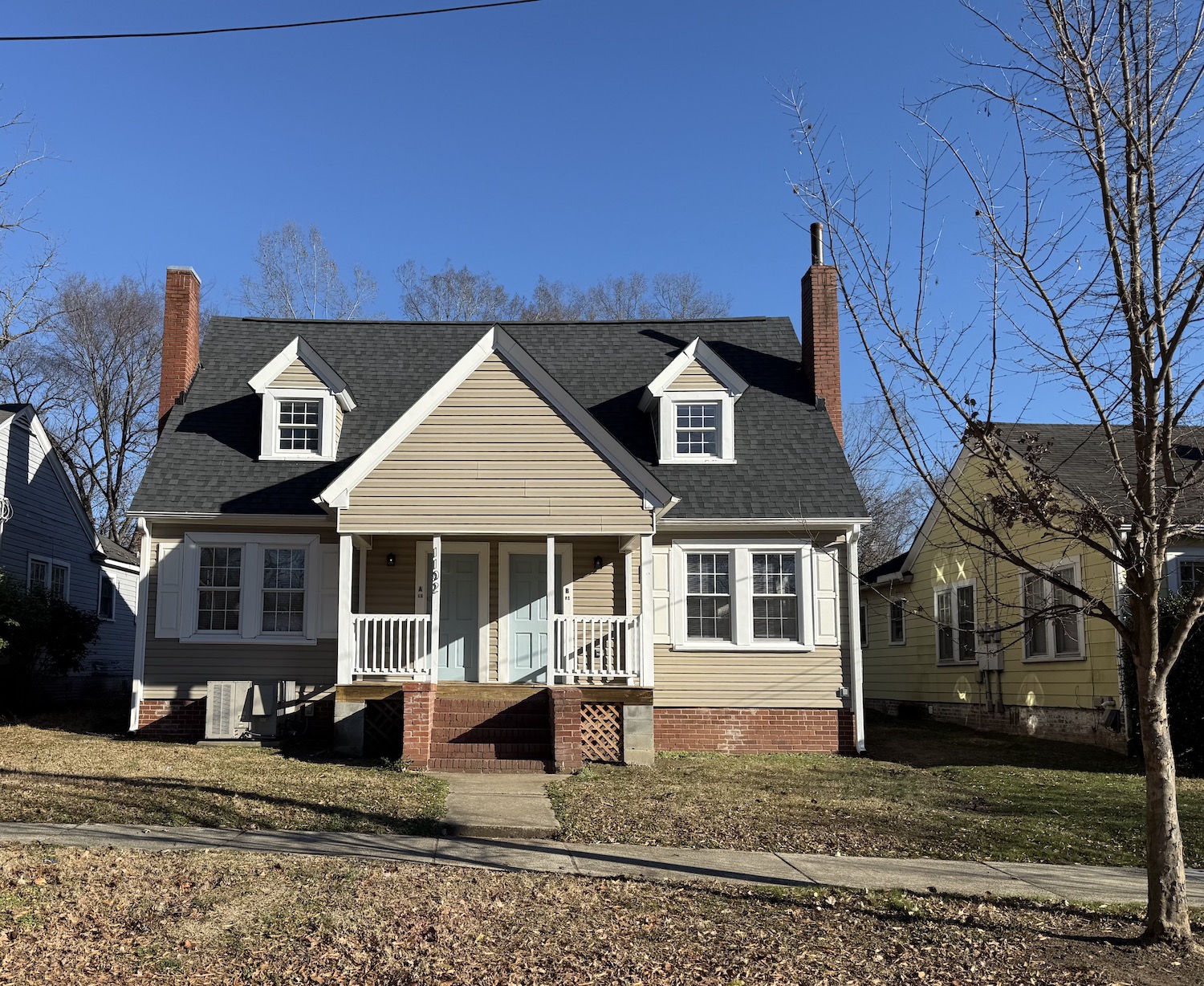 1102 North Buchanan Boulevard